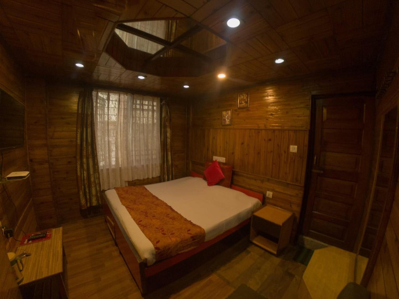 Grg Broadway Mall Road Darjeeling By Royal Collection Hotel Ngoại thất bức ảnh