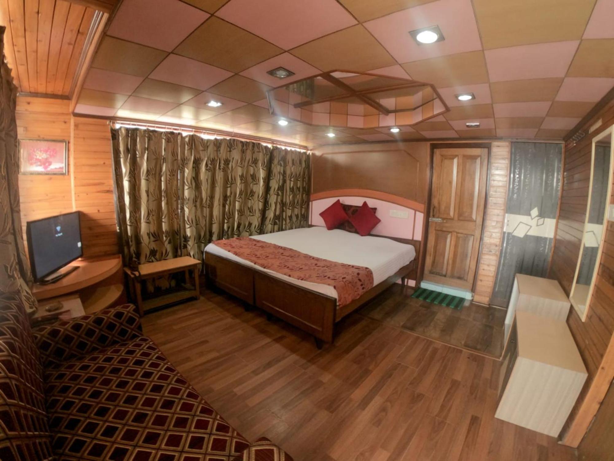 Grg Broadway Mall Road Darjeeling By Royal Collection Hotel Ngoại thất bức ảnh