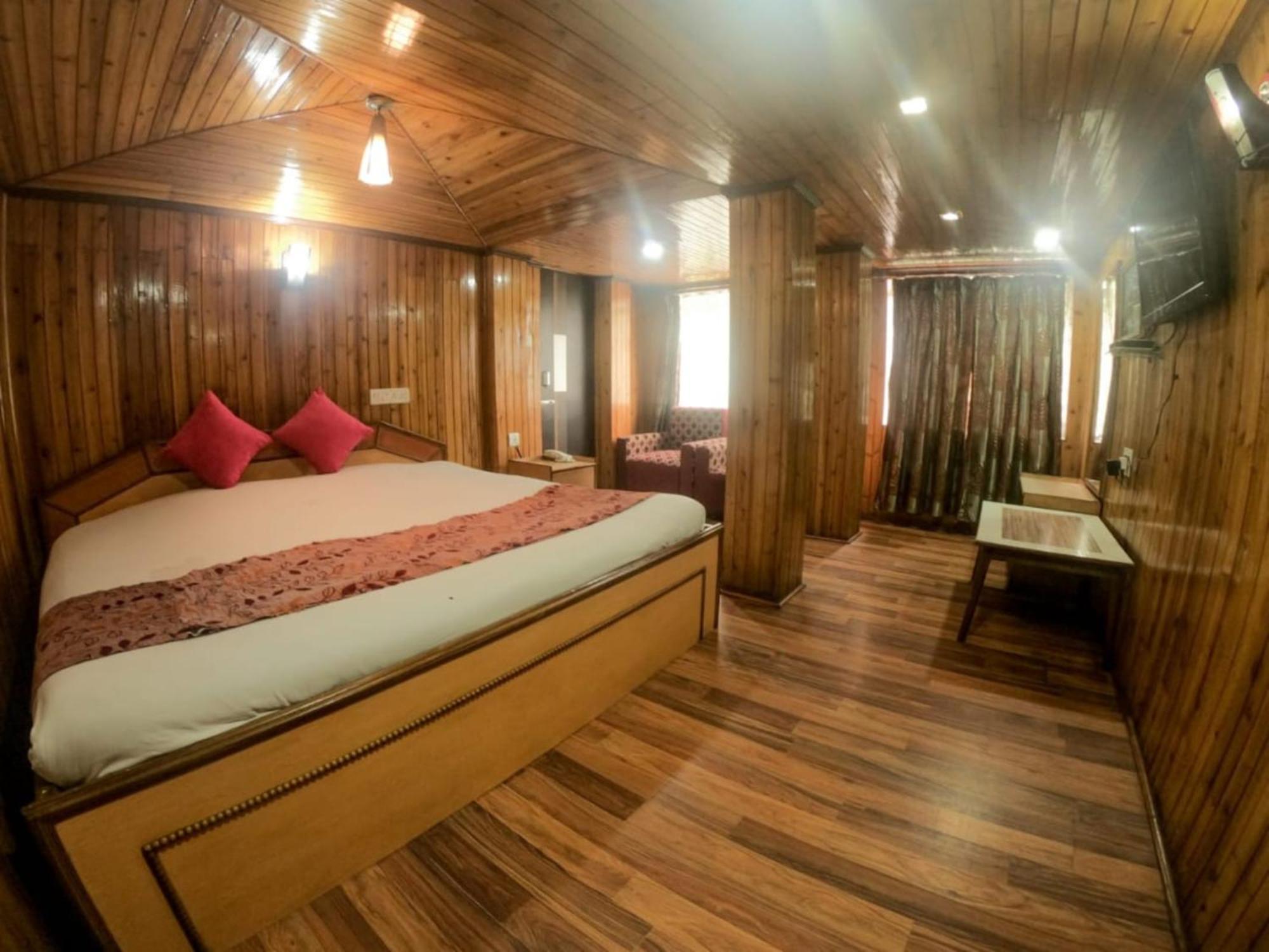Grg Broadway Mall Road Darjeeling By Royal Collection Hotel Ngoại thất bức ảnh